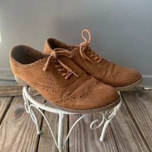 Hot Tomato Oxford Shoes Faux Suede